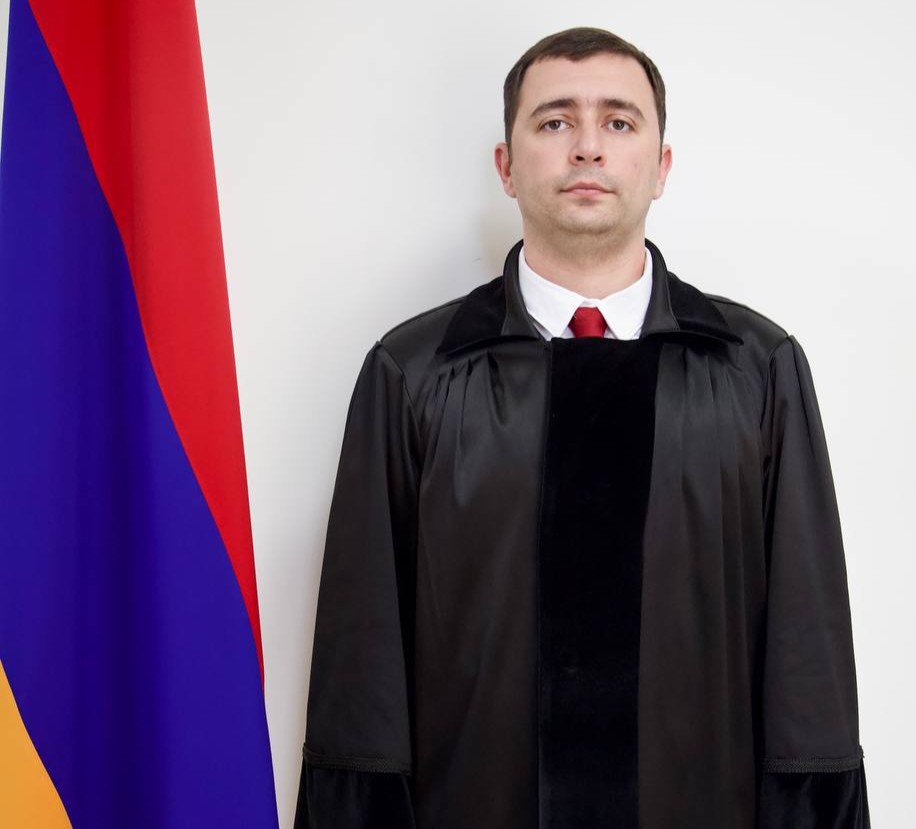 Լևոն Էդուարդի Պետրոսյան